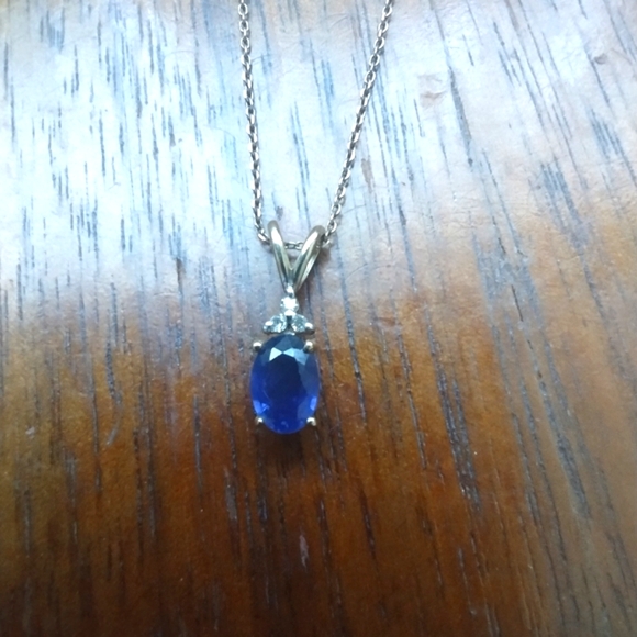 Jewelry - 14k Gold Blue Sapphire And Diamond Necklace